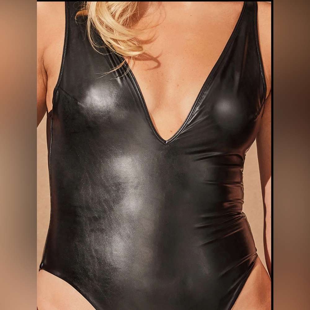 Honey Birdette Emily Collection Nero Bodysuit - Size M